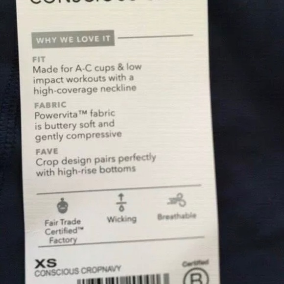 Athleta xs navy conscious crop - Picture 4 of 5